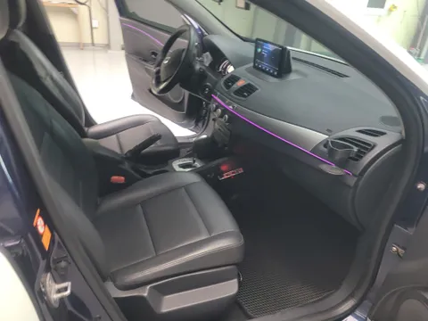 Renault SM3