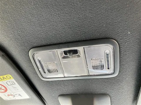 Toyota Pixis Mega
