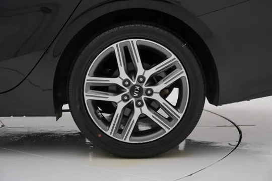 Kia Cerato (K3)