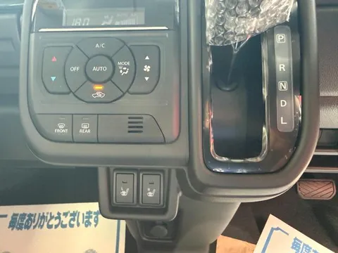 Suzuki Spacia Custom