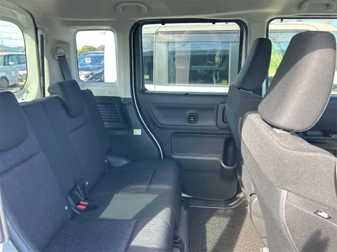 Suzuki Spacia Custom