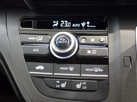Honda Freed Plus