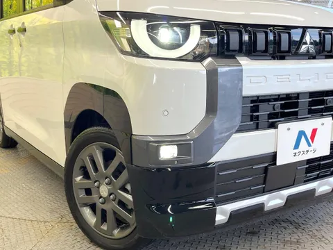 Mitsubishi Delica Mini