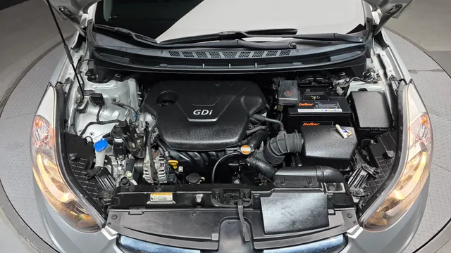 Hyundai Elantra (Avante)