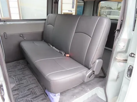 Toyota TownAce Van