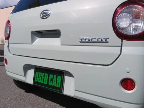 Daihatsu Mira Tocot