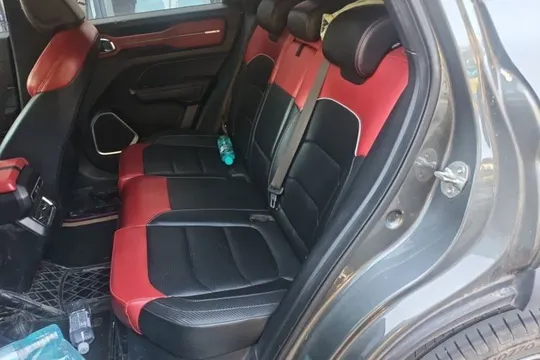 Geely Icon
