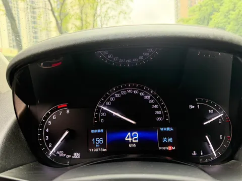 Cadillac ATS-L