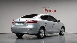 Renault SM3