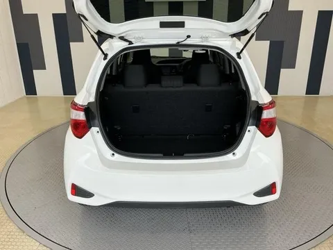 Toyota Yaris (Vitz)