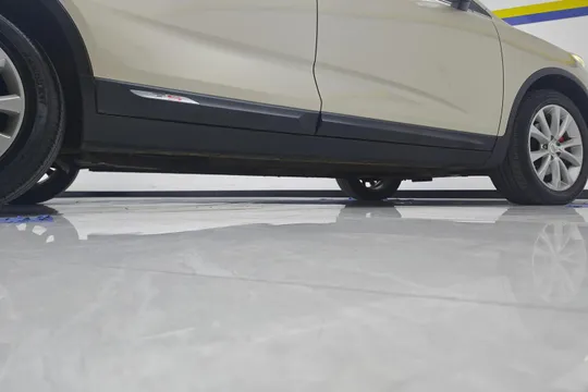 Geely Emgrand GS
