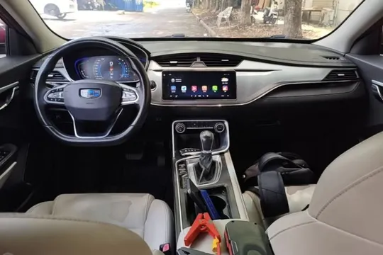 Geely Binray
