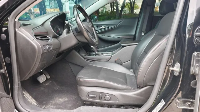 Chevrolet Malibu XL