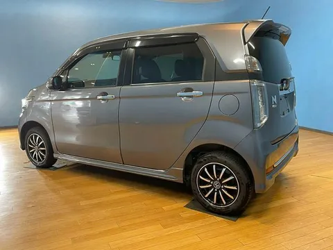 Honda N-WGN Custom