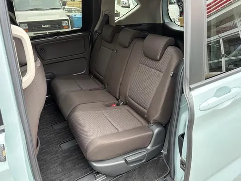 Honda Freed Plus