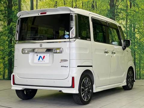 Suzuki Spacia Custom