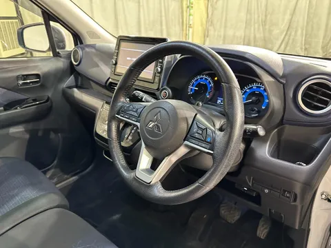 Mitsubishi eK X