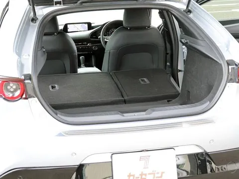 Mazda MAZDA3 Fastback