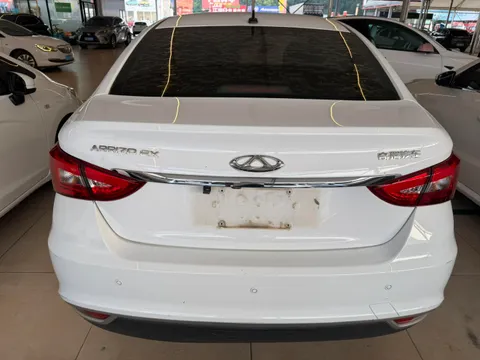 Chery Arrizo 5