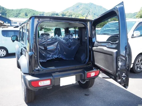 Suzuki Jimny Nomade