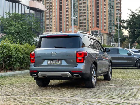 Gac GS8