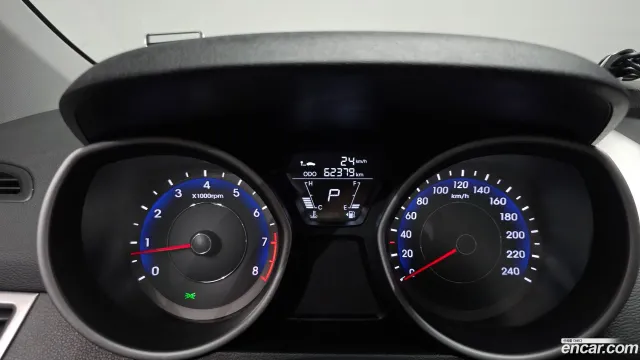Hyundai Elantra (Avante)