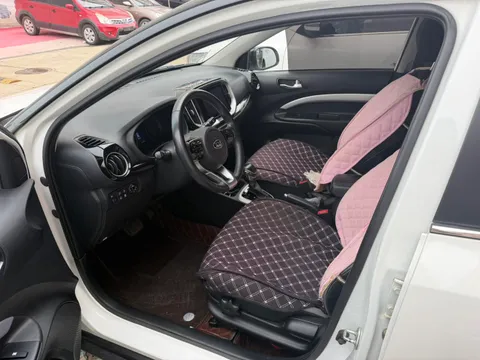 Kia KX1