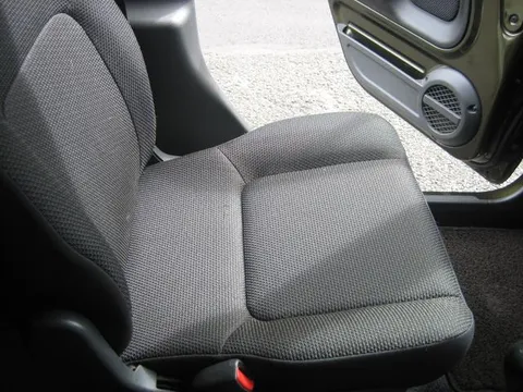Daihatsu Naked