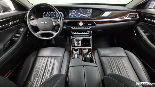 Genesis G90 (EQ900)