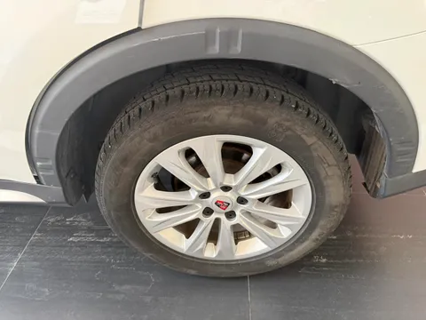 Roewe RX5