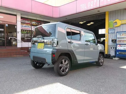 Daihatsu Taft