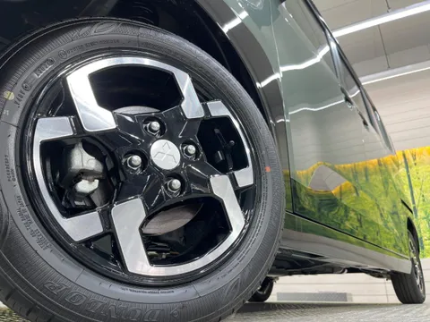 Mitsubishi Delica Mini