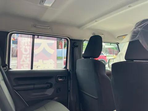 Suzuki Jimny Nomade
