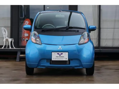 Mitsubishi I