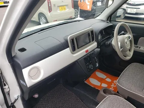 Daihatsu Mira Tocot