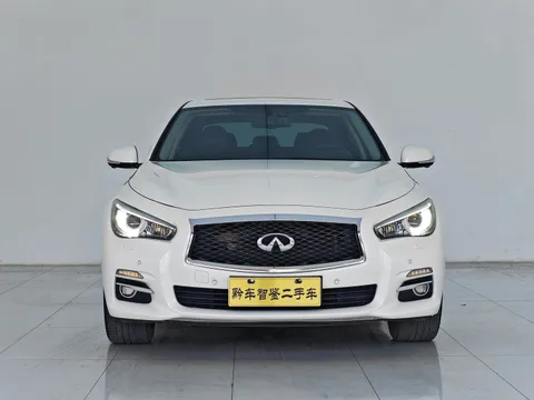 Infiniti Q50L
