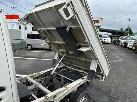 Mitsubishi Minicab Truck