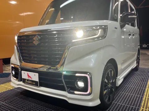 Suzuki Spacia Custom