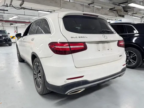 Mercedes-Benz Mercedes-Benz GLC