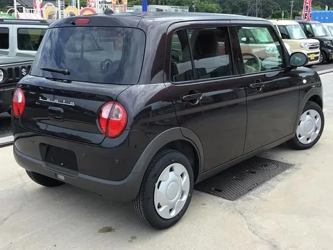 Suzuki Alto Lapin
