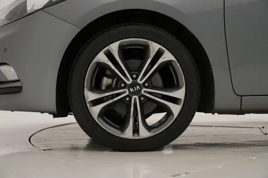 Kia Cerato (K3)