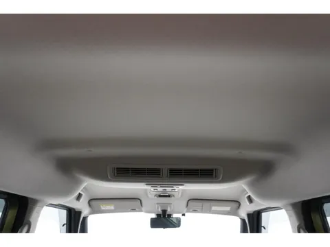 Mitsubishi eK X Space