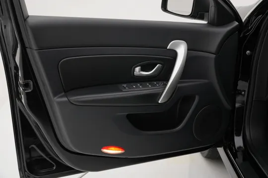 Renault SM5