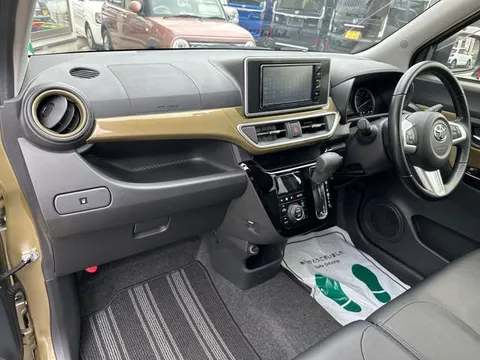 Toyota Pixis Joy