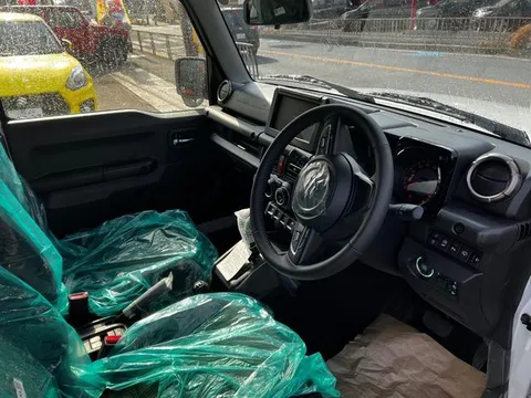 Suzuki Jimny Nomade