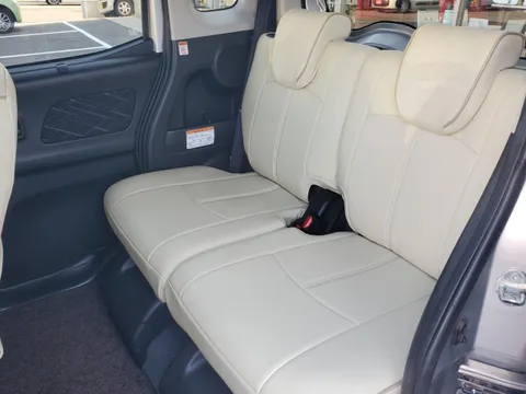 Mitsubishi eK Space Custom