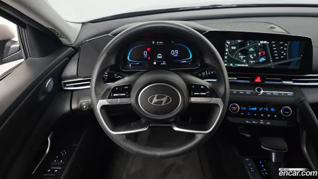 Hyundai Elantra (Avante)