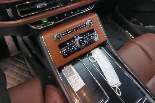 Lincoln Aviator