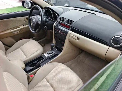 Mazda Mazda 3