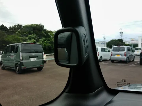Honda N-BOX Joy